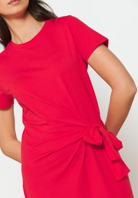 LolaLiza Vestido ligero - red lipstick