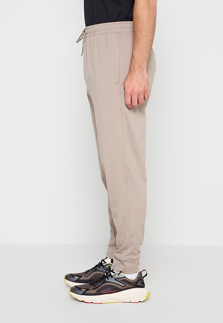 MERIDIAN LOOSE FIT