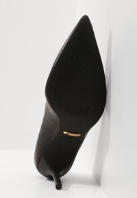 Lauren Ralph Lauren LANETTE LEATHER PUMP - Klasične pete - black