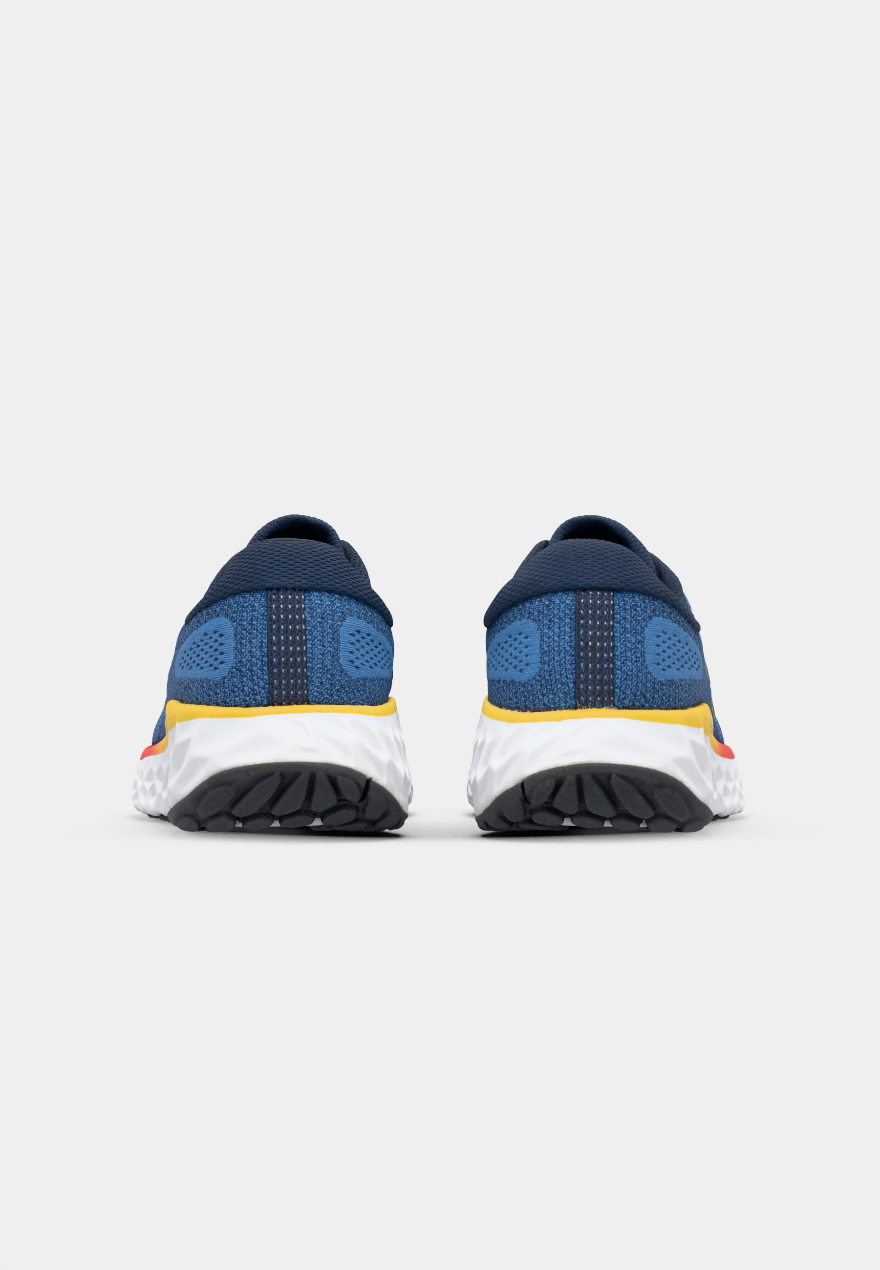 baskets running rebel react