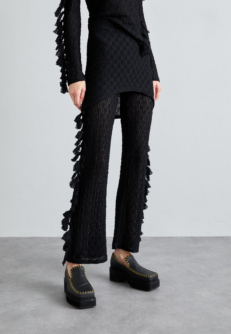 ECKHAUS LATTA KNOT PANT - Nohavice - noire