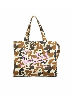 Canvas tote bag met bruin, zwart en crème camouflagepatroon, roze "Saint Barth" tekst en dubbele bovenhandvatten.
