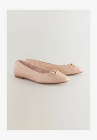 Unselected, blush pink patent