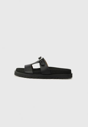 Sergio Rossi Mules - black