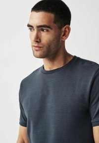 Next - T-shirt basic