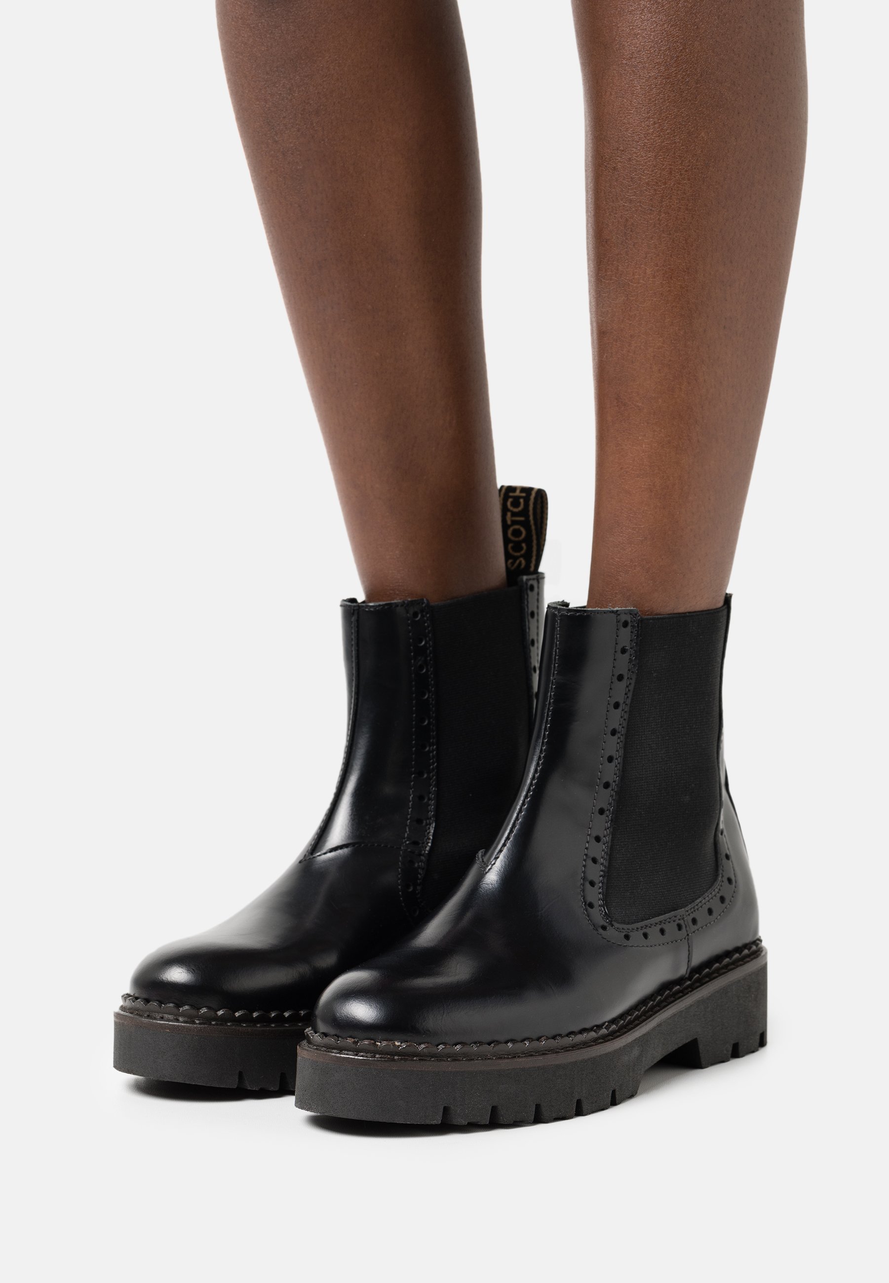 soda ankle boots