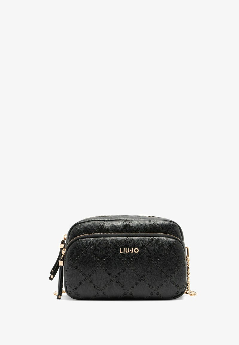 Must black leather crossbody kott, millel on kviltitud muster, kuldset tooni metalldetailid, kahekordsed tõmblukuga sektsioonid ja embosseeritud logo detailid.