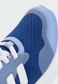 adidas Performance FORTARUN 3 KIDS - Tenisice za cestovno trčanje - royal blue   cloud white   blue spark