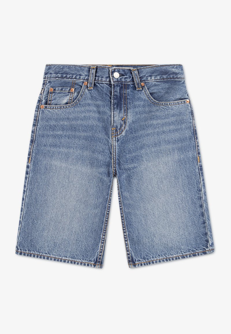 Τζιν σορτς σε ανοιχτό μπλε, με κλασικό σχεδιασμό πέντε τσεπών, κουμπιά ως κλείσιμο και ελαφρώς ξεφτισμένες άκρες. Ομαλή υφή και χαλαρή εφαρμογή.