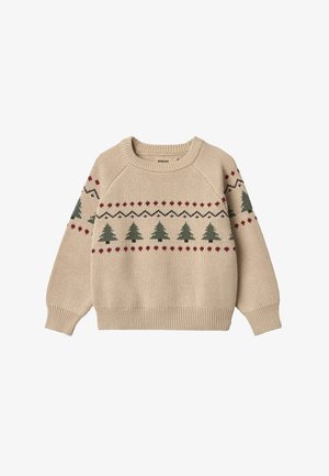 Suéter de punto en beige con escote redondo. Presenta patrones de árboles de pino verdes y corazones rojos en el pecho. Puños y dobladillo acanalados.