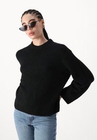 Gina Tricot CREW NECK - Džemperis - black