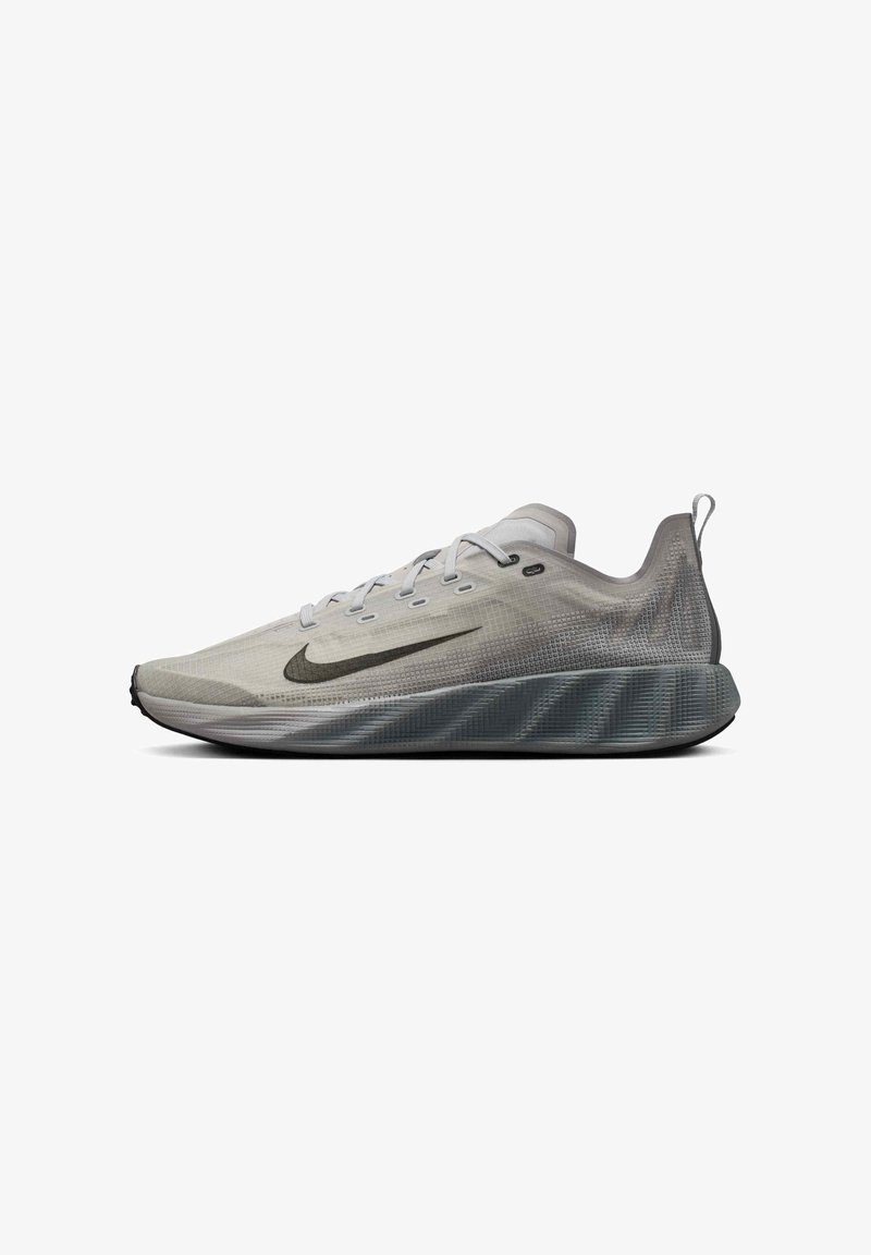 Nike AVA X grey fog light smoke grey dark smoke grey black/grey