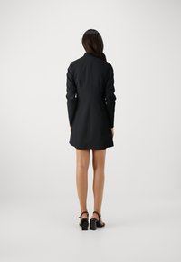 LIU JO ABITO CORTO PIEGHE - Robe chemise - nero