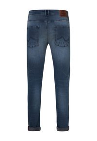 Vaqueros de mezclilla en degradado azul oscuro, con un diseño ajustado, puños enrollados y dos bolsillos traseros con detalles de costura decorativa.