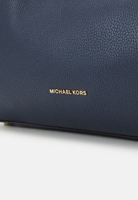 MICHAEL Michael Kors KENSINGTON TOTE - Torbica - navy