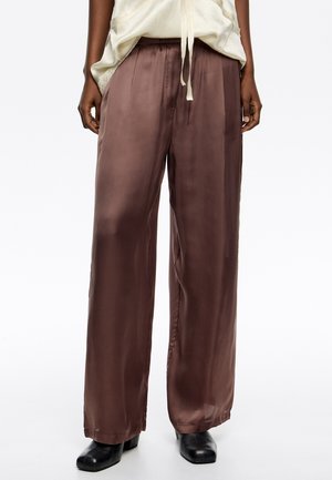 Pantalones - marron