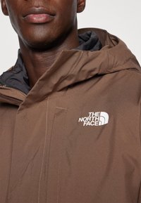 The North Face CARTO TRICLIMATE JACKET - Chaqueta softshell - smokey brown/black