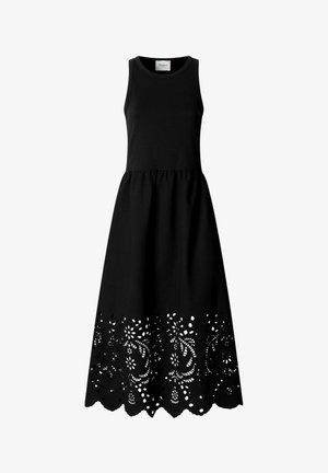 Vestido midi negro sin mangas con corpiño ajustado, cintura fruncida y patrón de calados florales a lo largo del dobladillo con borde ondulado.