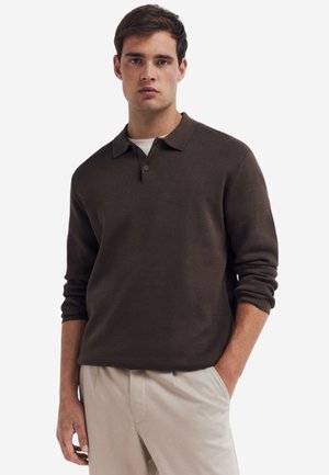 Polo - brown