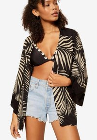 Friends Like These Ranta-asusteet - black white