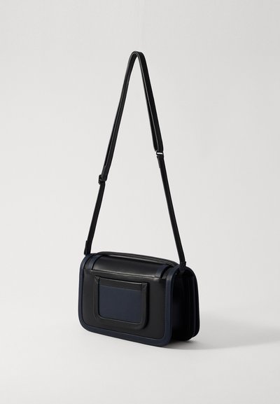 Pierre Hardy ALPHA - Taška s příčným popruhem - black/navy