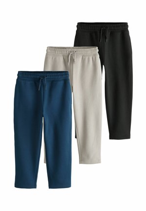 Drei Paare knielanger Sweatpants in Dunkelblau, Hellgrau und Schwarz. Aus weichem Stoff mit elastischen Taillenbündchen und Kordelzügen.