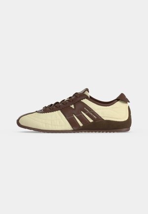 MARC JACOBS THE 400 BLEECKER RUNNER - Αθλητικά παπούτσια - shortbread/multi-coloured