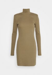 Langærmet, ribbet kjole med høj hals i en lys brun farve. Tætsiddende design med en lige kant, lavet af et blødt, strækbart materiale.