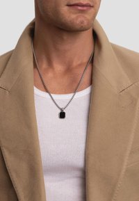 Nialaya SET - Vedhæng - silver   black