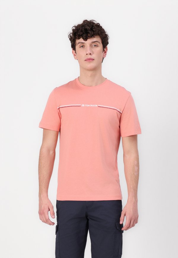 CREW NECK - Print T-shirt - hazy coral rose
