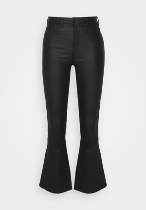 Noisy May Petite, NMSALLIE HW FLARE COATED PANTS PETITE - Панталони - black