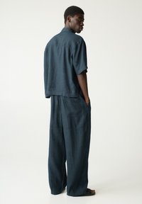 PULL&BEAR LINEN BLEND - Broek - dark blue