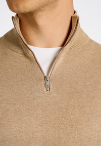 Lindbergh HALF ZIP L/S - Neule - sand mel