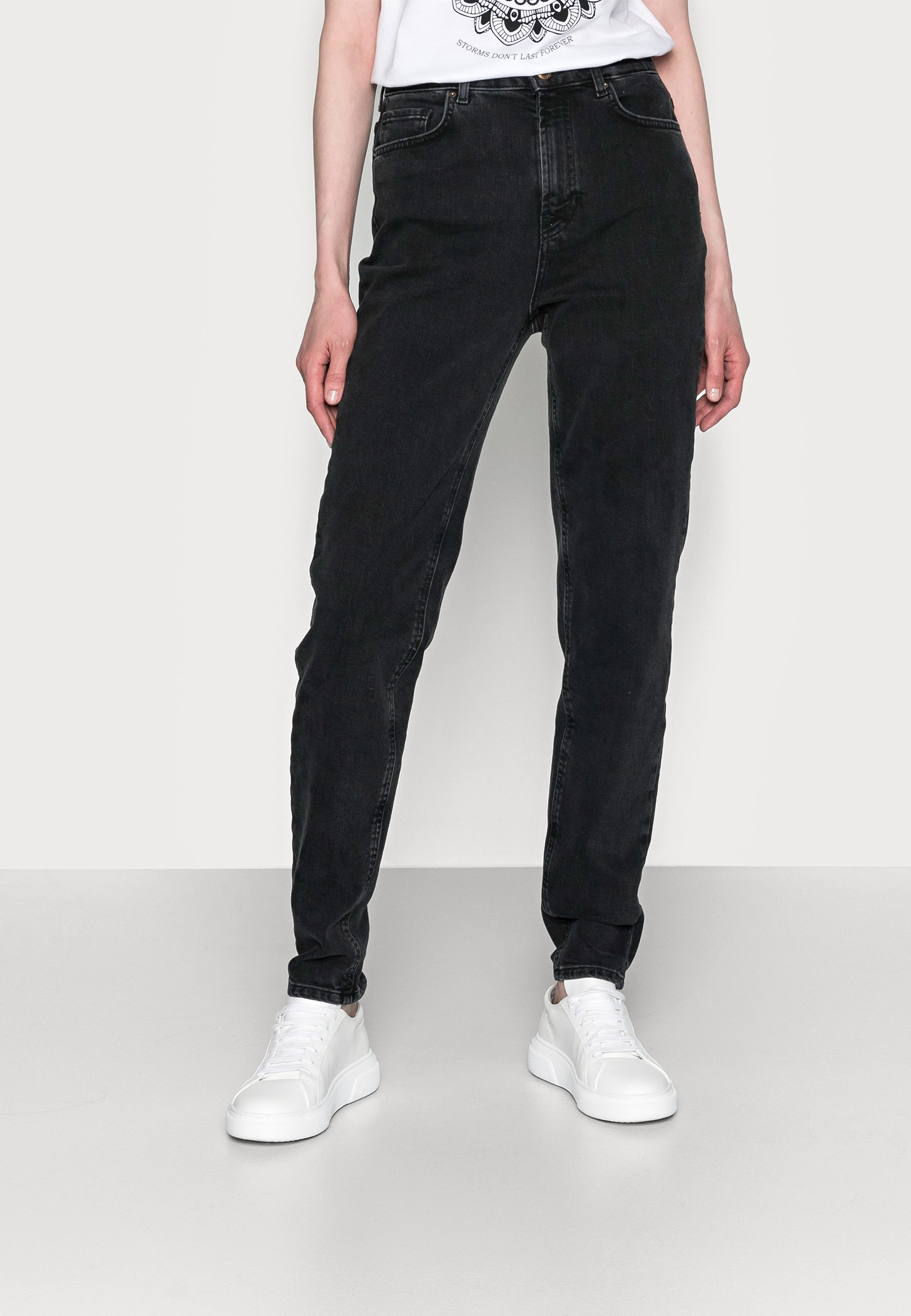 PIECES Tall PCLEAH - Relaxed fit jeans 