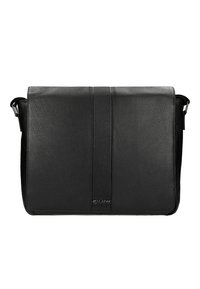 Zwarte messenger tas van textureren leer met een klep als sluiting, verstelbare riem en subtiel merklogo middenvoor.