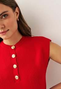 Next GOLD BUTTON - Tricou basic - red