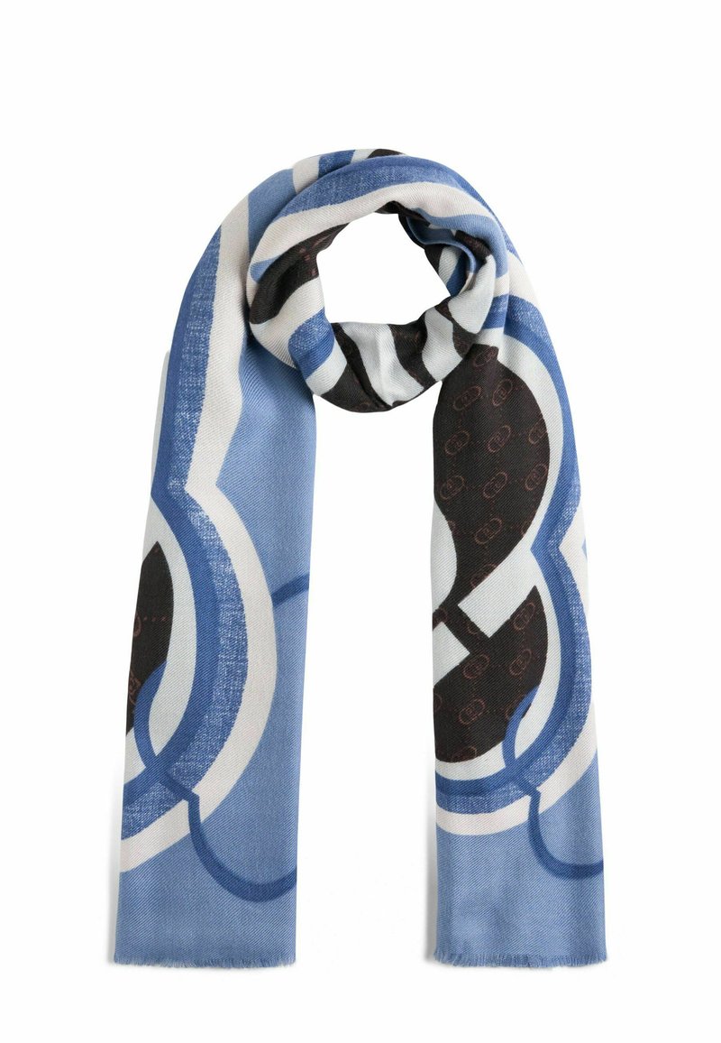 Sciarpa blu e bianca con motivo a forme astratte, dalla texture morbida e con dettagli neri che mostrano un design logo sottile.