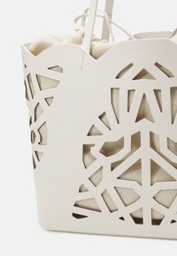 Marc Cain Cabas - white