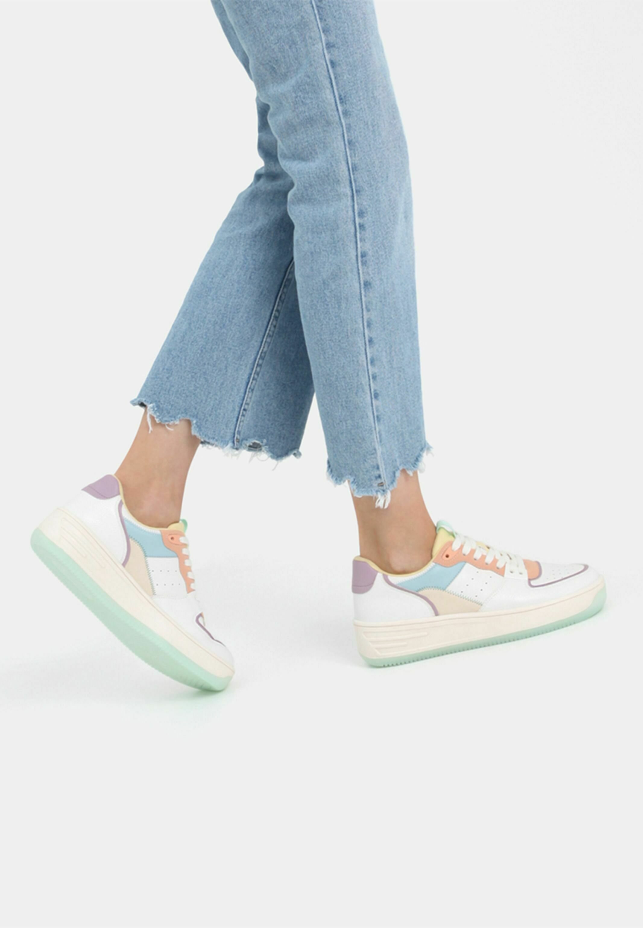 Basket Bershka Noir Pour Homme - WandaShops : Shoppe les bonnes affaires !