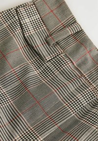 REGULAR FIT - CHECKED WIDE LEG - Pantaloni - brown
