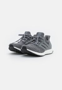 Adidas Performance Ultraboost 4 0 Dna Unisex Sportbaciai Grey Three Core Black Pilka Zalando Lt
