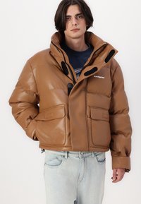 LOW LIGHTS STUDIOS® ORION PUFFER JACKET UNISEX - Winter jacket - brown