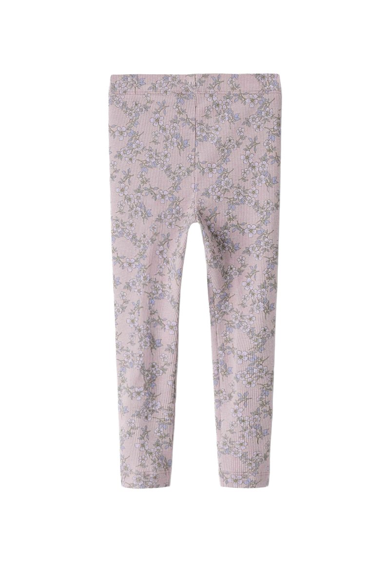 Leggings côtelés roses avec un motif floral de petites fleurs bleues et des tiges vertes, offrant un design ajusté et extensible.