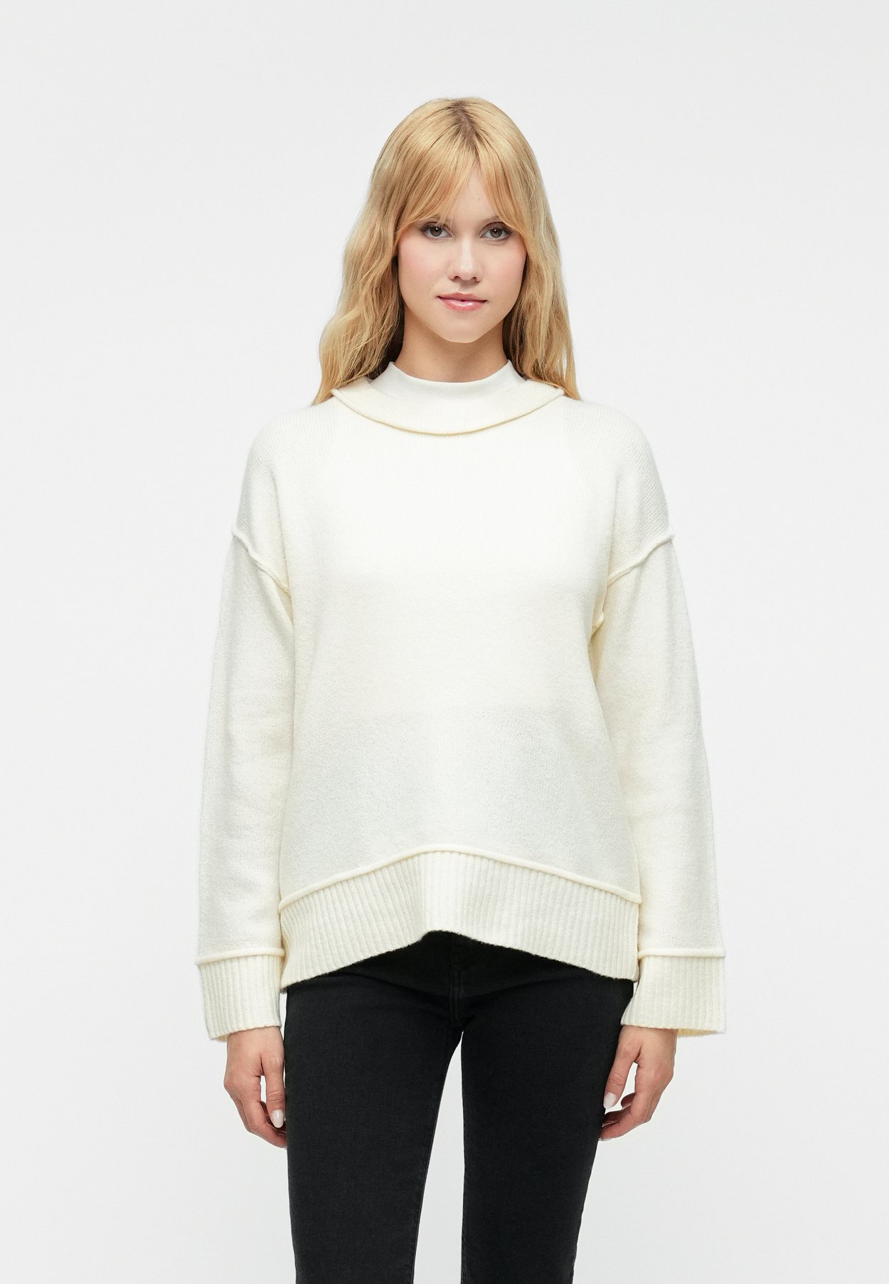 ONLHAZEL LIFE DETAIL O NECK
