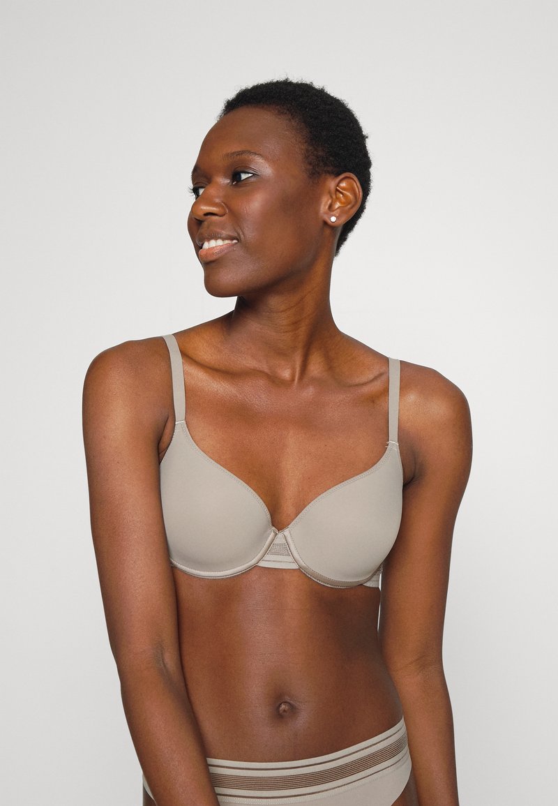 Passionata RHYTHM BEDECKENDER - Soutien de t-shirt - misty green