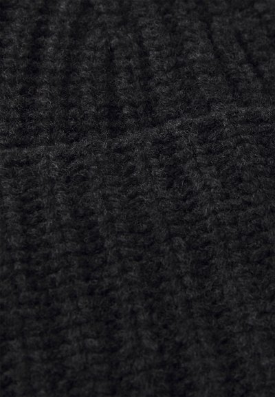 Filippa K CORINNE HAT - Čepice - black