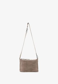 Seleccionado, dirty stone