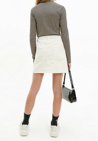 Calvin Klein Jeans Langarmshirt - stripe ck black/ summer stone