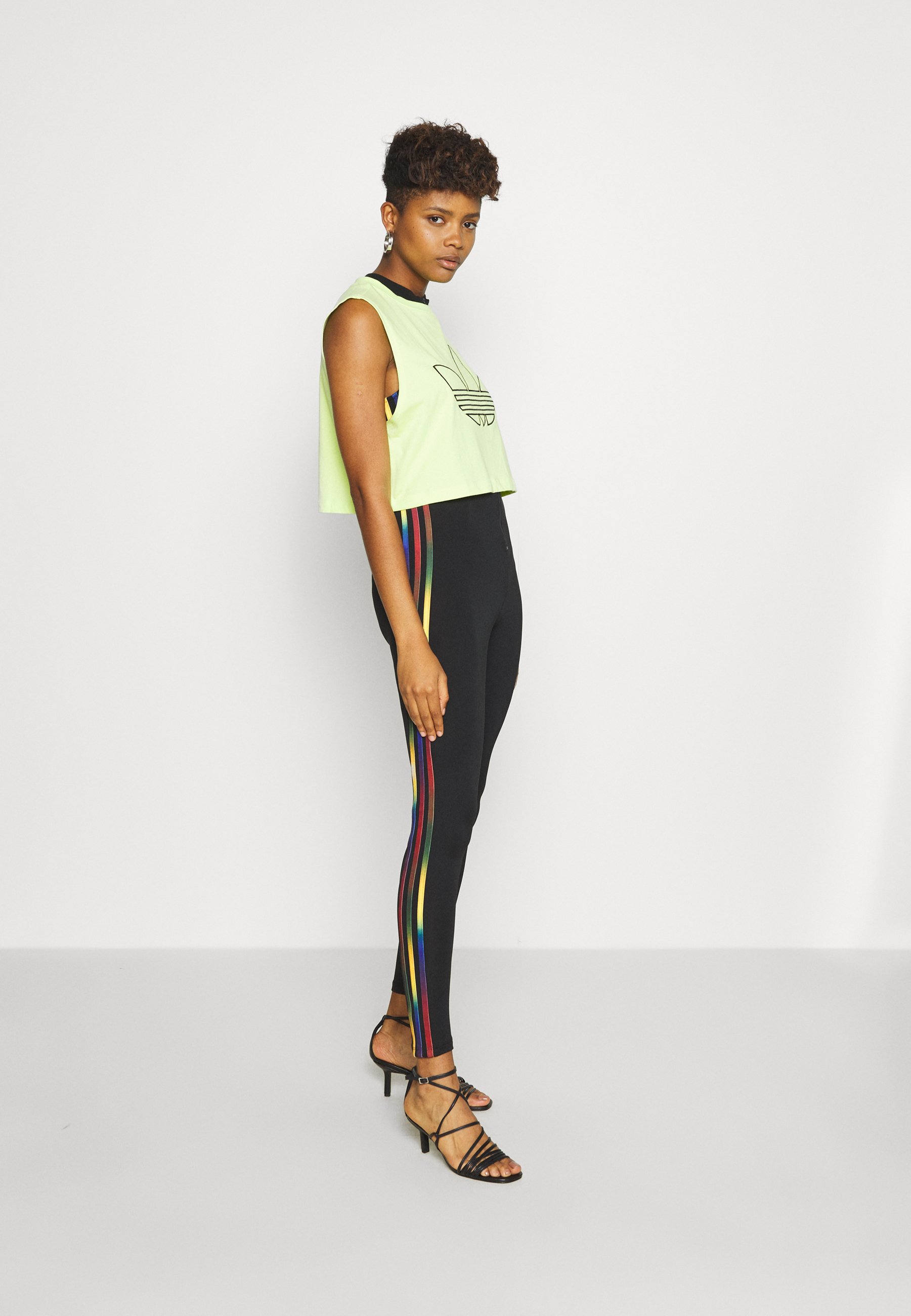 tuta jumpsuit di adidas