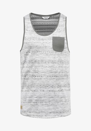 Hallide meeste top halli ja valgega, mustriga disain, ümmargune kaelus ja rinna tasku. Valmistatud kergest kangast, millel on sile tekstuur.